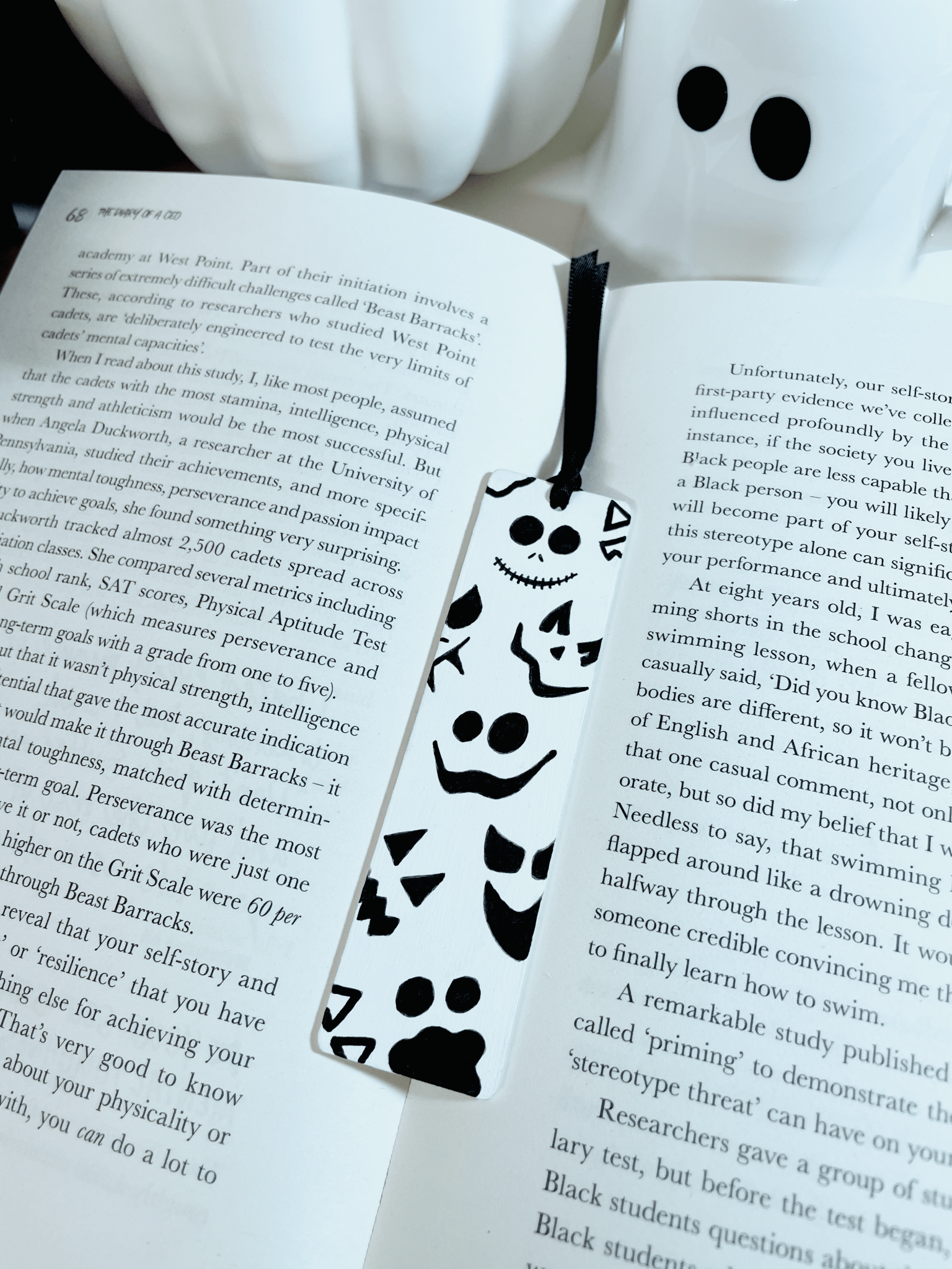 White Wood Pumpkin Bookmark - KLC Creation