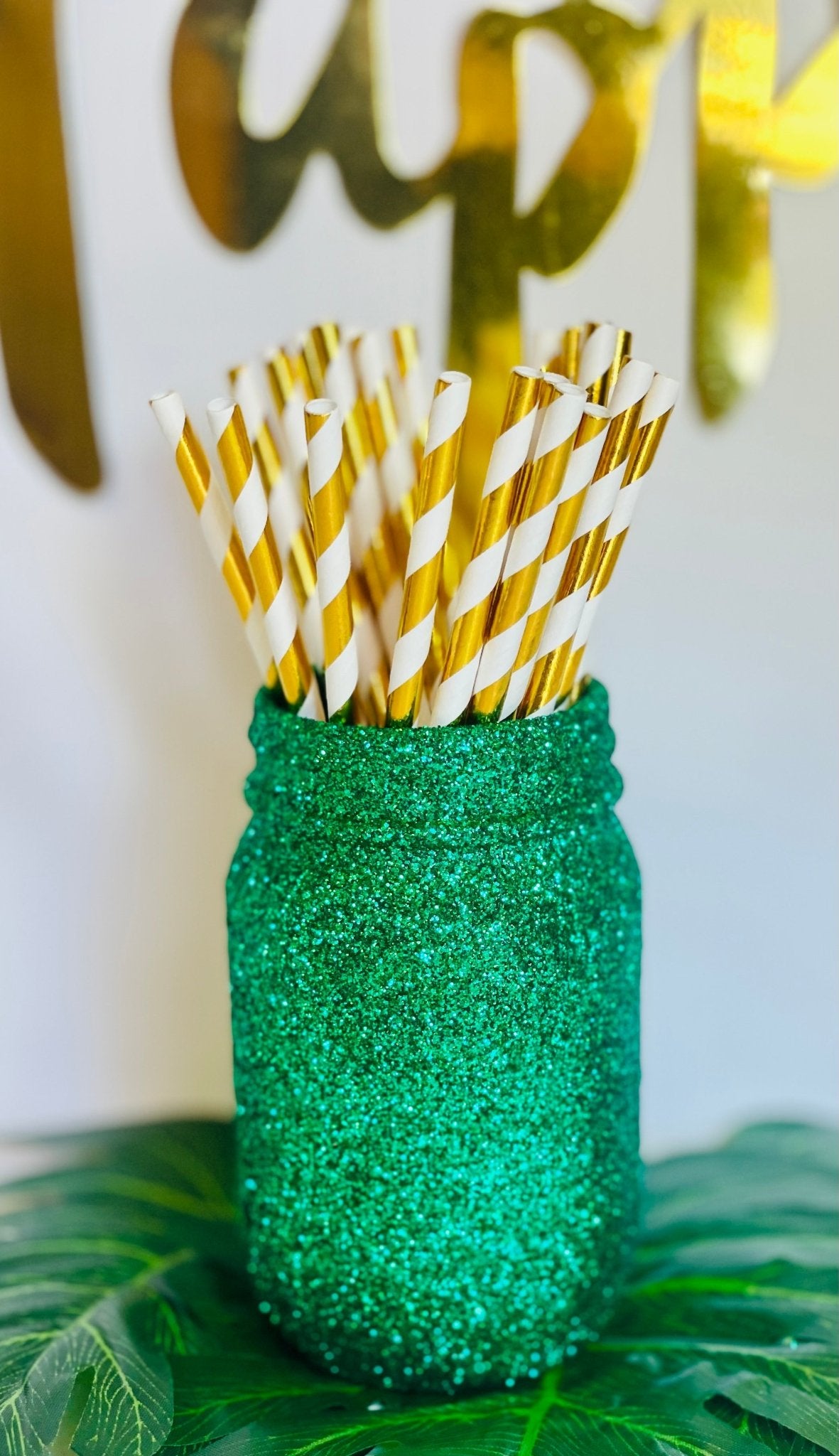 Jungle Green Glitter Mason Jar - KLC Creation