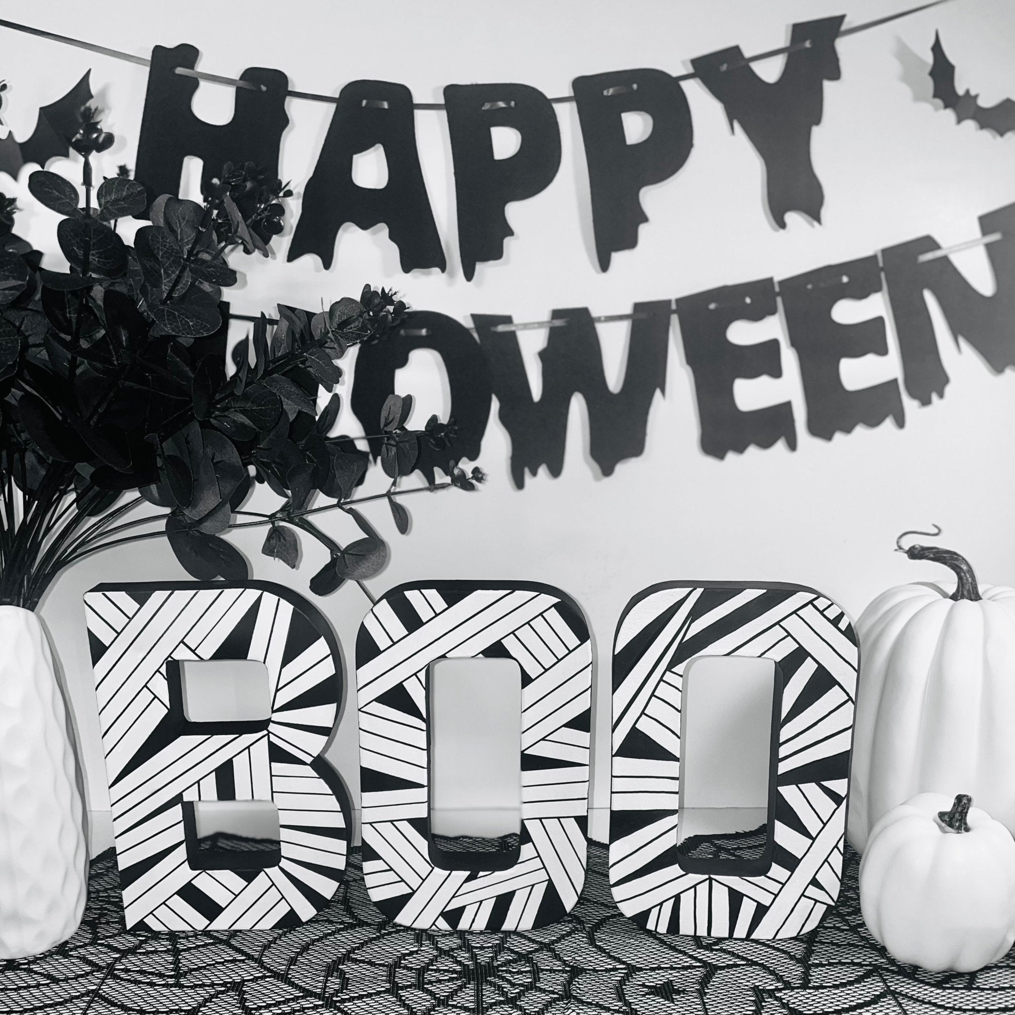Mummy Halloween BOO Sign | Black & White BOO Letters – KLC Creation