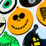 Load image into Gallery viewer, Pumpkin Face Tree Ornament - KLC Creation
